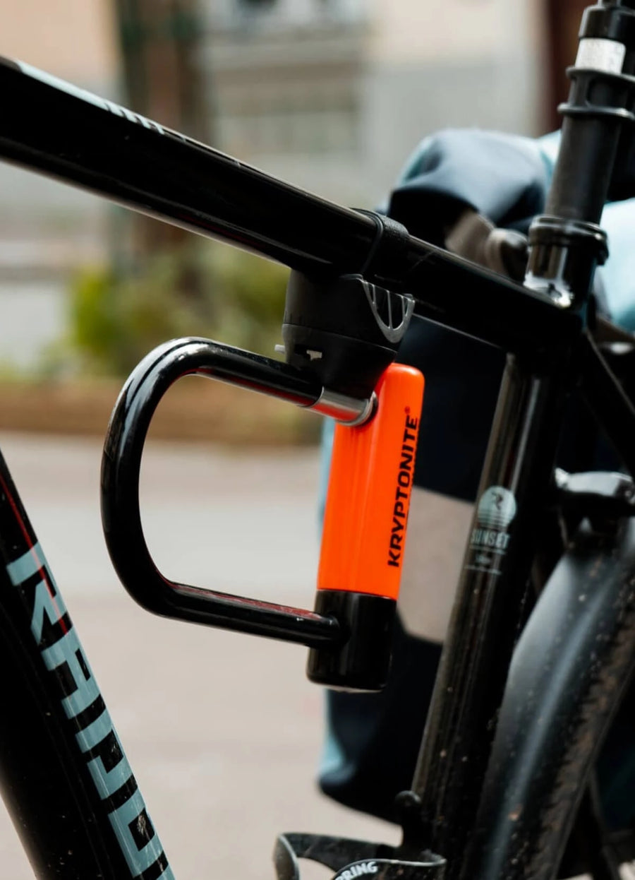 Anweller Antivol de vélo avec empreintes digitales, câble étanche portable  avec support de serrure de vélo, Smart Lock avec 20 empreintes digitales,  antivol en fil d'acier de 12 mm (noir) : 